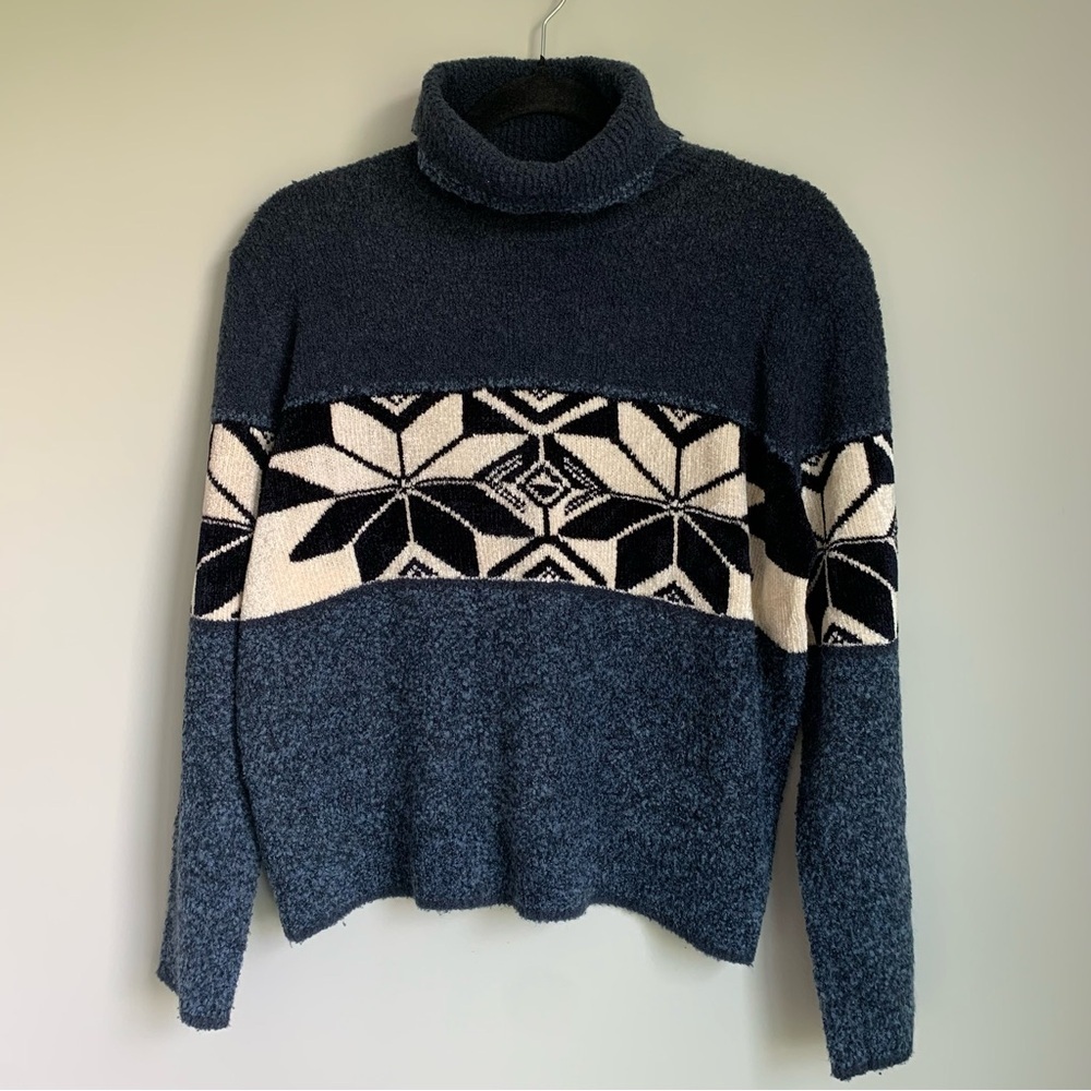 Vintage Lucia Burns Knit Turtleneck Cowl Sweater